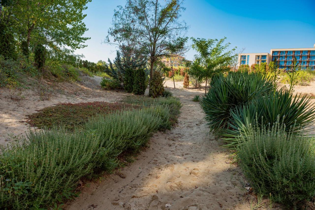 Menada Dune Residence Apartments 阳光海滩 外观 照片